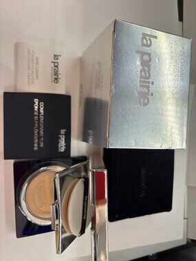 LA PRAIRIE Skin Caviar Powder Foundation COLOR: TENDER IVORY NW-10 NEW IN BOX